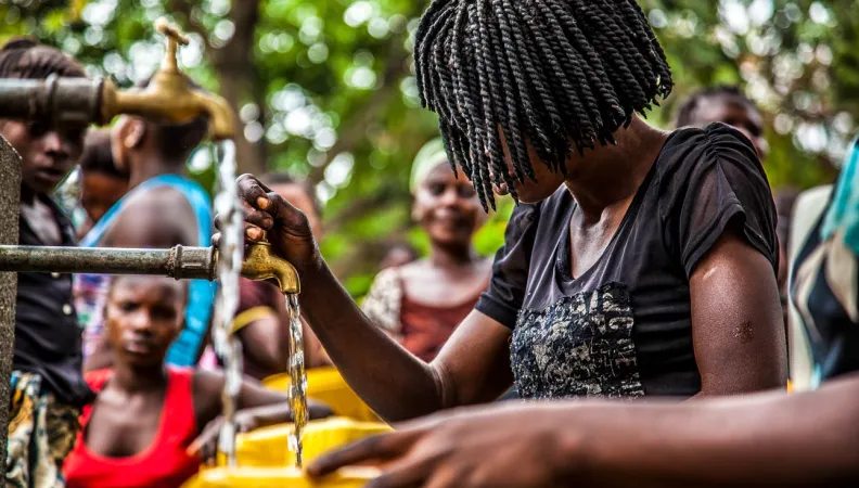 Distribution of drinking water in Kinshasa